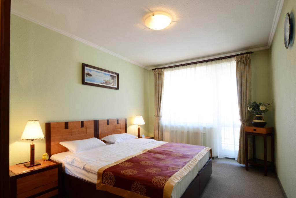 Narantuul Hotel Ulán Bator Habitación foto