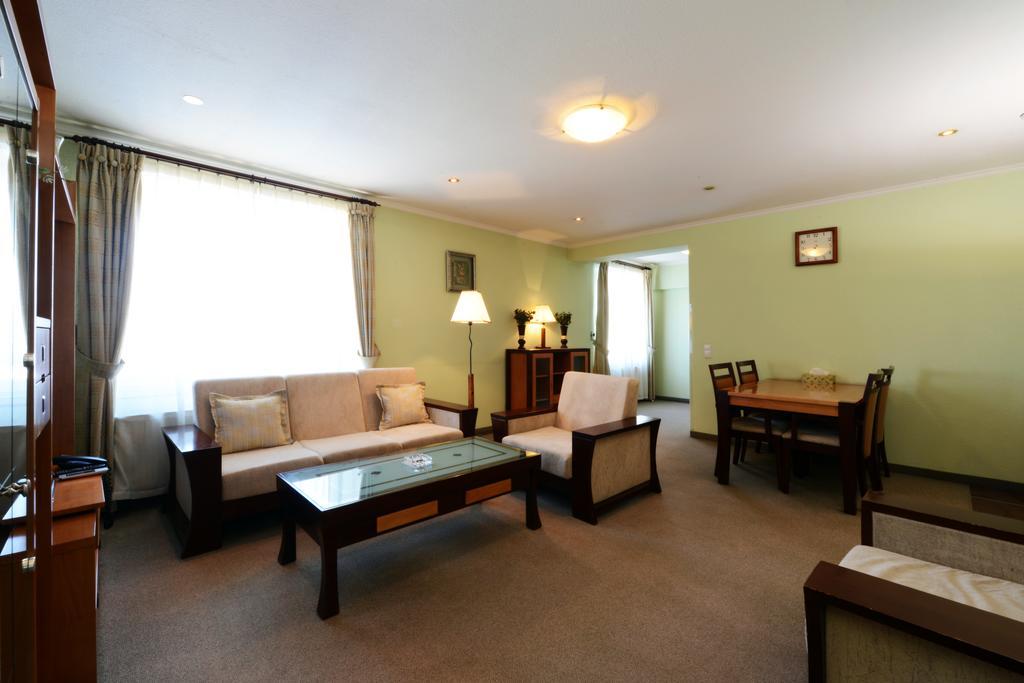 Narantuul Hotel Ulán Bator Habitación foto